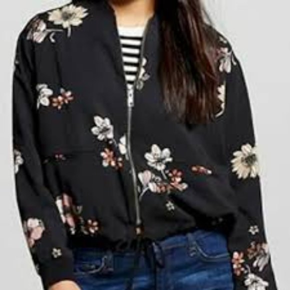 WHOWHATWEAR Floral Bomber Jacket - Small - Picture 1 of 6